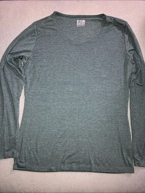 32 Degrees Women's Long-Sleeve V-Neck Performance Top - Dark Green Heather